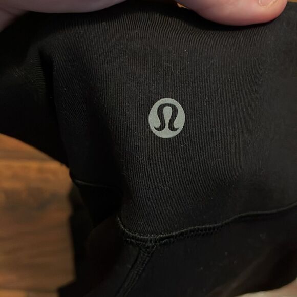 Lululemon Black Athletic Leggings - Picture 10 of 11